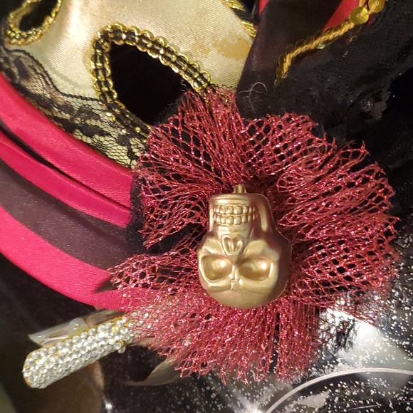 Pirate ☠️ mask - Picture 2 of 5